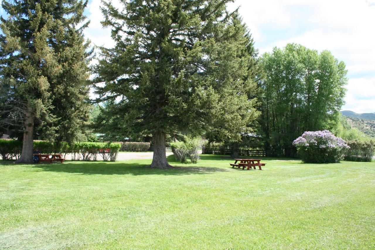 Rolling R Guest Ranch Meeker Exterior foto